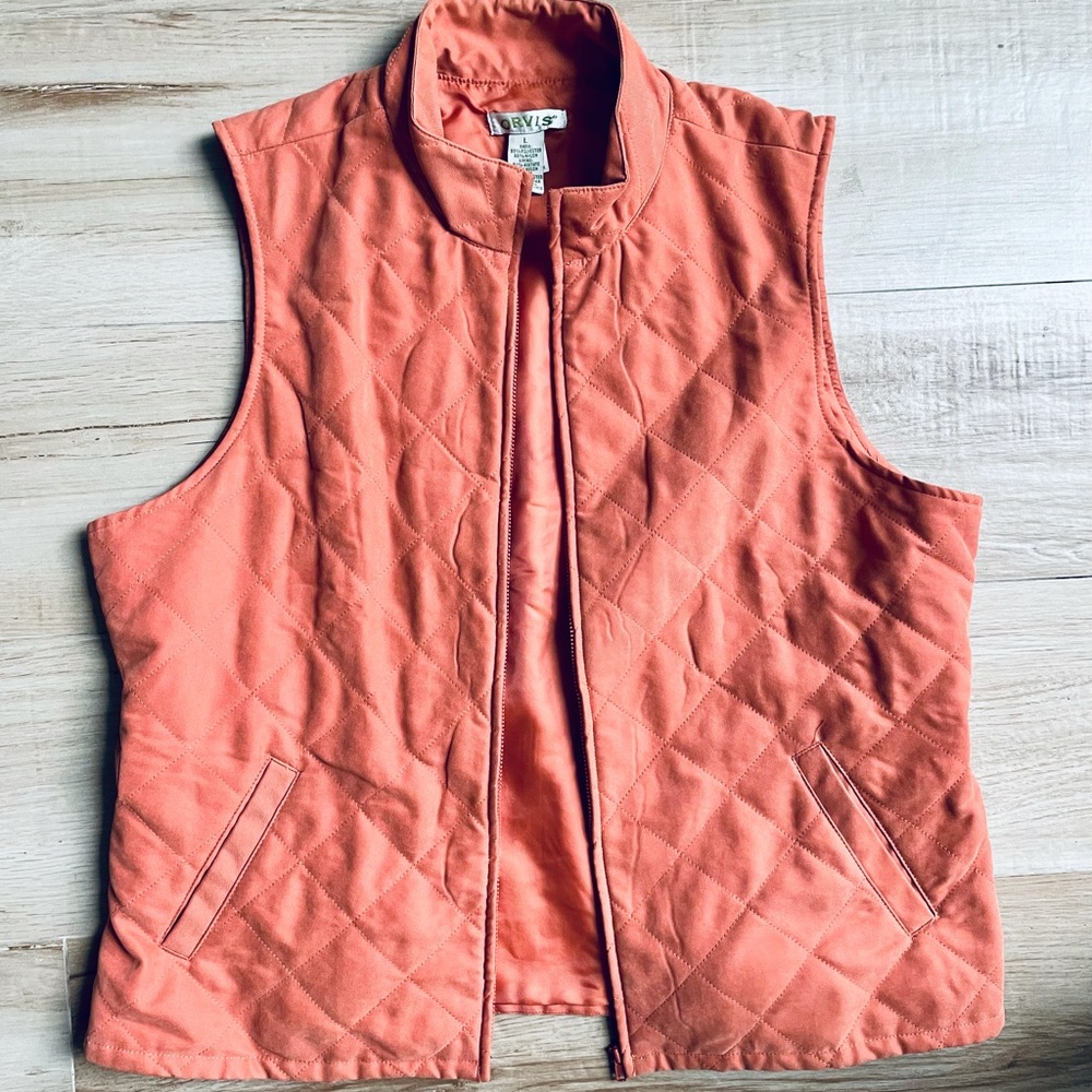ORVIS Quilted Outdoor Vest - Picture 1 of 5
